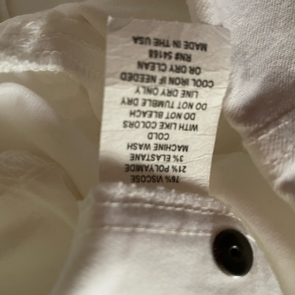 Pants - Picture 4 of 8